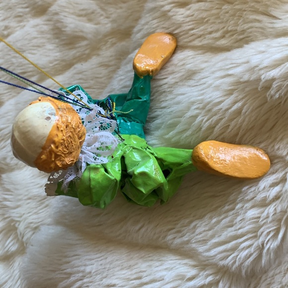 Vintage paper mache hanging air balloon and clown mobile - Picture 6 of 15